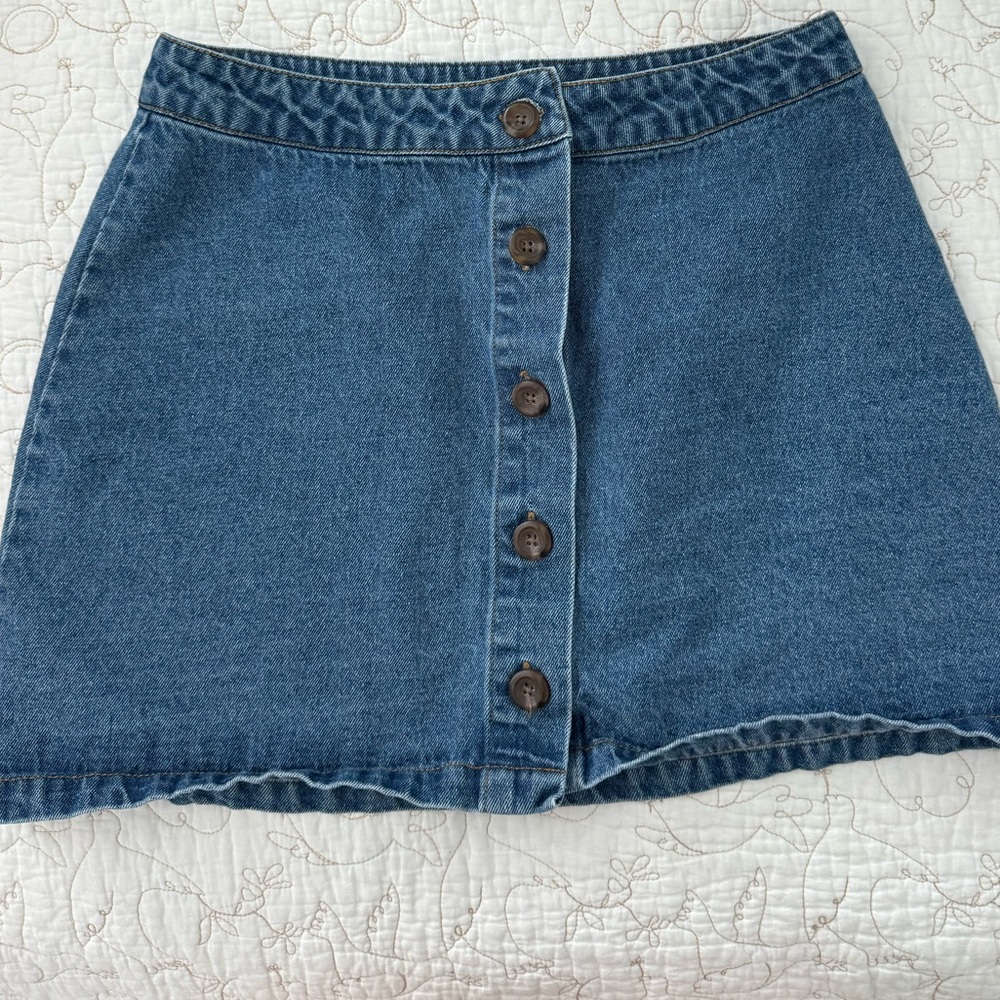 Forever21 button up denim mini skirt